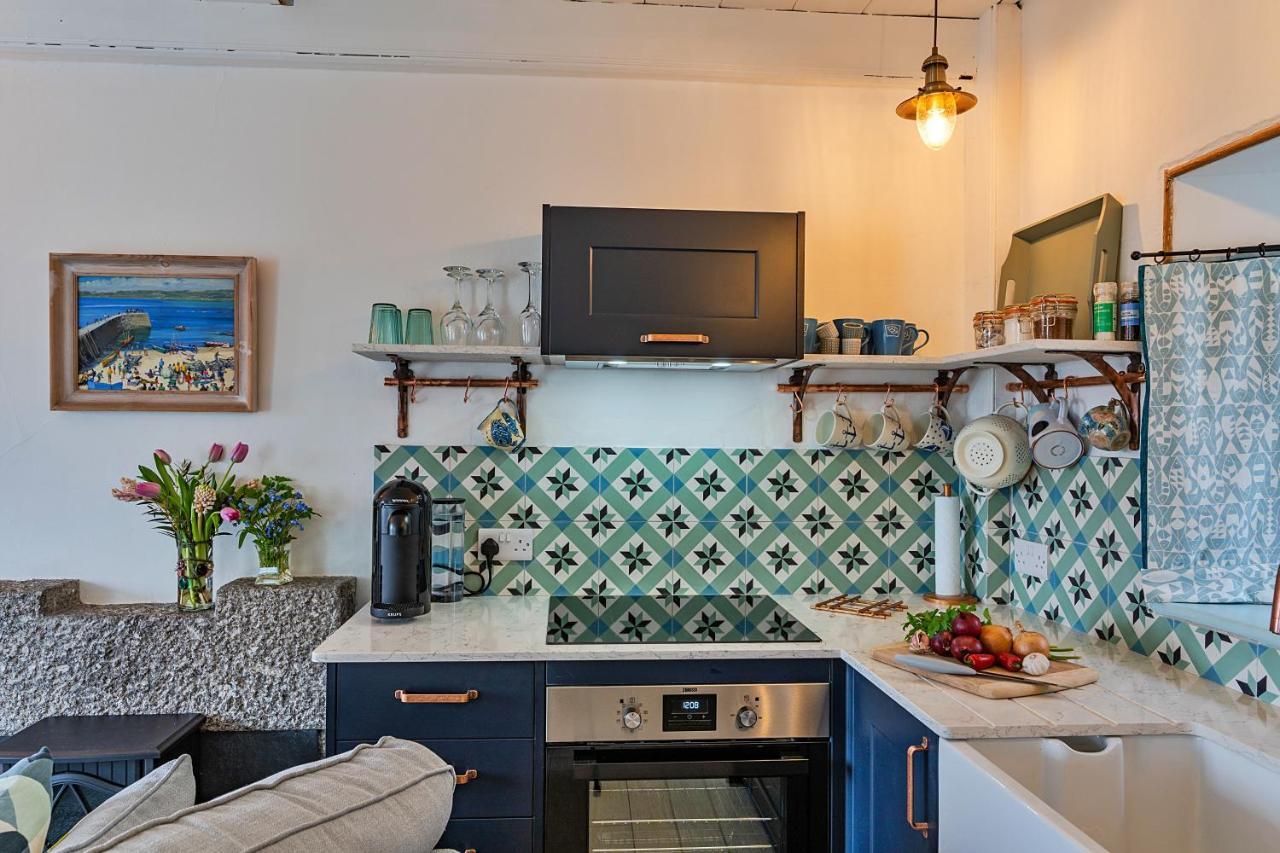 Finest Retreats - Cosy Mousehole Cottage With Sea Views Ngoại thất bức ảnh