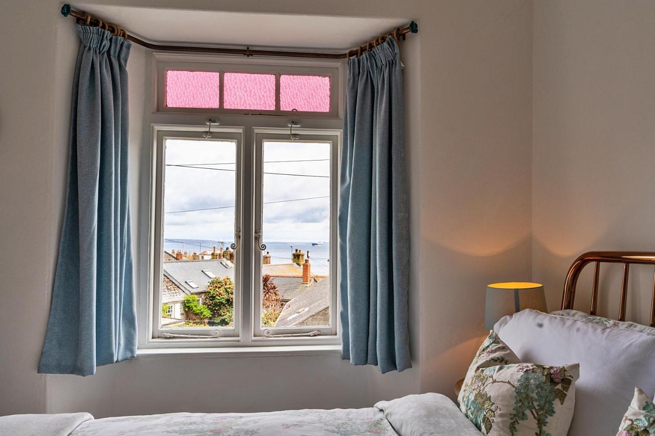 Finest Retreats - Cosy Mousehole Cottage With Sea Views Ngoại thất bức ảnh