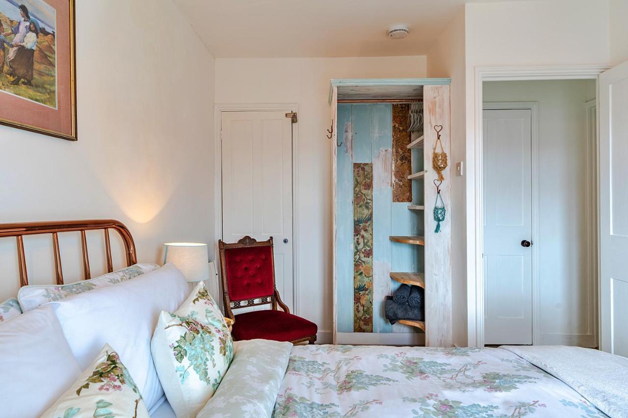 Finest Retreats - Cosy Mousehole Cottage With Sea Views Ngoại thất bức ảnh