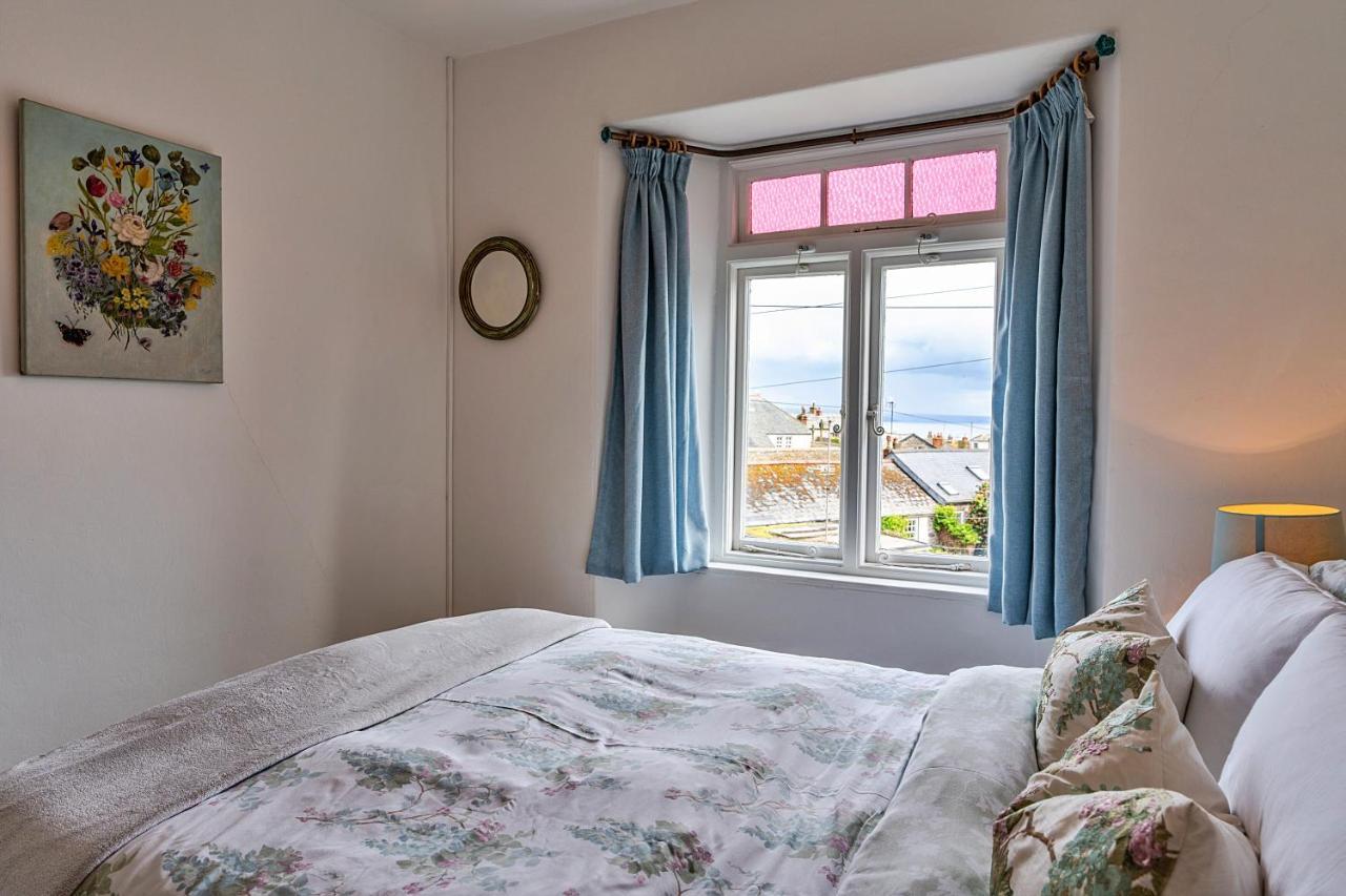 Finest Retreats - Cosy Mousehole Cottage With Sea Views Ngoại thất bức ảnh